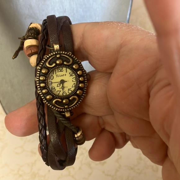 Vintage Style Brown Braided Leather Watch untested as is